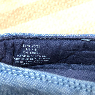 h&m ベビー　スリッポン　US4-5   約12cmの画像