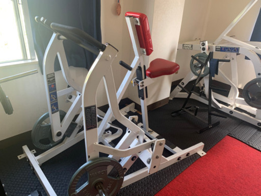 海外でも人気のトレーニングメーカー　ハンマーストレングス社