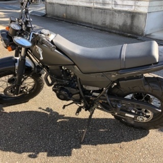 TW 225E マッドブラック　210,000円　現金支払いも可の画像