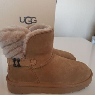UGGアドリア   新品未使用 