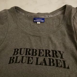 BURBERRY 半袖の画像