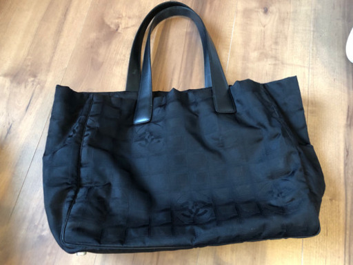 【お問い合わせ中】CHANEL シャネル　トートバッグ