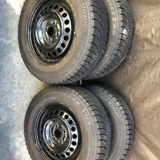 スタッドレスタイヤ 185/70r14 4本 中古