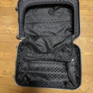 キャリーケース　キャリーバッグの画像