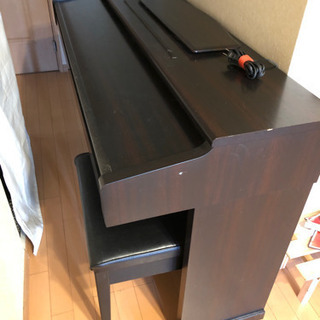 電子ピアノ譲ります。
