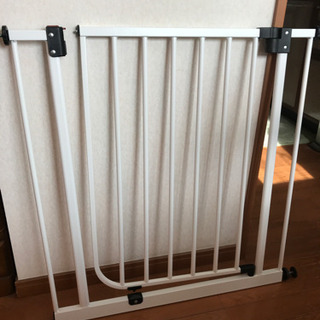 ベビーズゲート