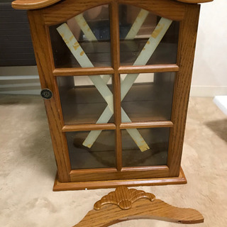 【新品】アメリカ　オ-ク家具(Nostalgic Oak)飾り棚の画像