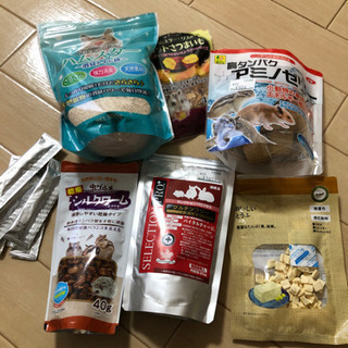 ハムスターのごはん