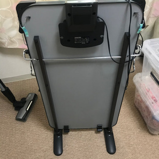 ズボンプレッサー
