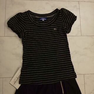 BURBERRY 半袖パフ袖の画像