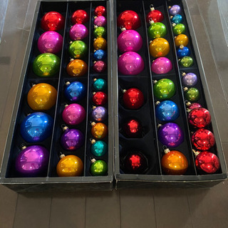 クリスマスオーナメント（クリスマスツリーの飾り）の画像