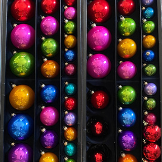 クリスマスオーナメント（クリスマスツリーの飾り）の画像