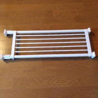 突っ張り棚　　70～110cm 奥行24cm