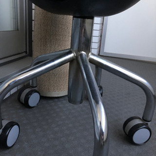 イス 一応ジャンク品の画像