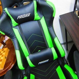 ＜お家時間の頼もしいイス。＞ゲーミングチェア―　リサイクルショップのダイトーです。お持ち帰り価格　の画像