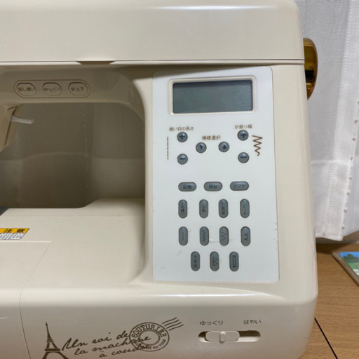 (お譲り先きまりました)ミシン　まだ使えます