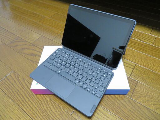 Chrome book 売ります。