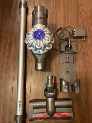 【中古】Dyson(ダイソン)  DC62