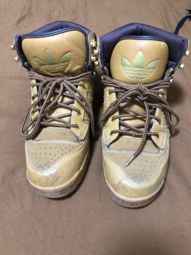adidas ハイカットシューズ　27.5センチ