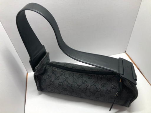グッチ　ショルダーバック