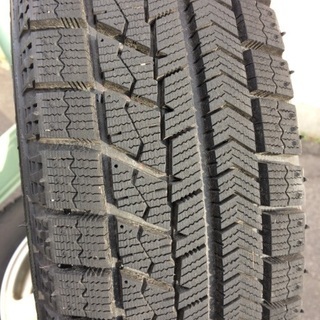 ブリヂストン スタッドレスタイヤ 155／65R13 BLIZZAK VRXの画像