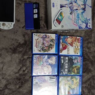 PSVITA PCH-1000 Wi-Fiモデル 限定初音ミクオ...