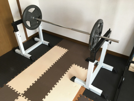 トレーニング器具　バーベル(直径28ｍｍ、160cm)、セーフティスタンド、20kgプレート×2、カラー×2