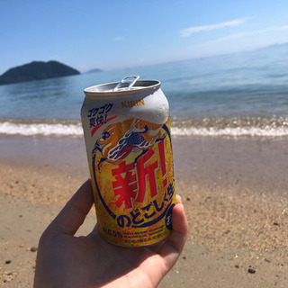 今日梅田で昼呑みできる子ー？