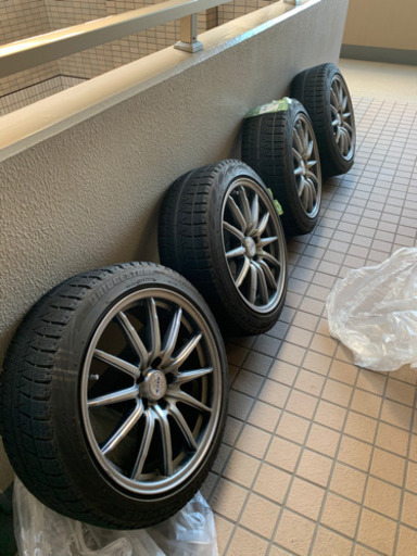 ブリザック　スタッドレス　18インチ
