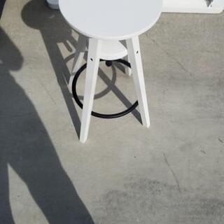 IKEA BENGTRIK 白 スツール 50×50×63〜74cm 