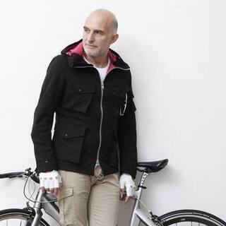 narifuri ナリフリ サイクリングパーカー サイズ S やっぱりこれにたどり着くのか。自転車を突き詰めた、街乗りアウター