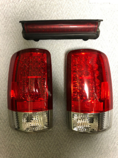GMC ユーコン　デナリ　XL LEDテール美品