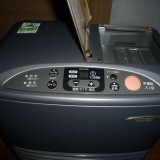 三菱石油ファンヒーター　ＫＤーＤ２５０（１９９５年製）の画像