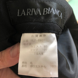 ❣️最終値下げ❣️ 黒 フォーマルスーツ　レディースの画像