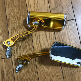 原付のミラーの画像