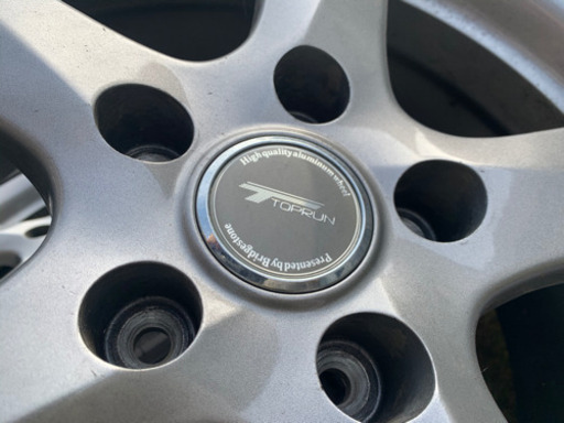 スタッドレスタイヤ　ホイール付き／225/65/R17