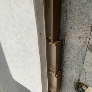 シングルベットの画像