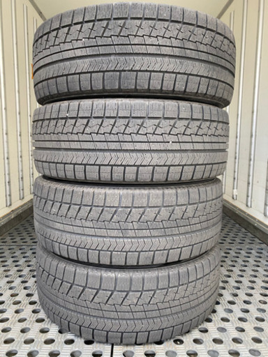 値下げ❗️VRX２２５／５５Ｒ１８スタッドレスホイールセット
