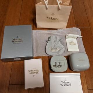 ヴィヴィアンウエスウッド オーブピアスの画像