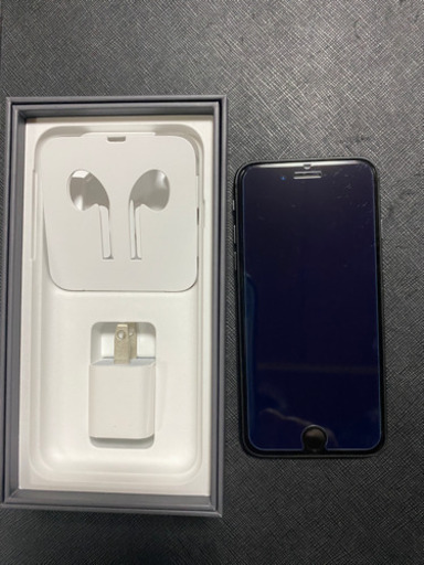 iPhone8 64GB SIMロック解除済