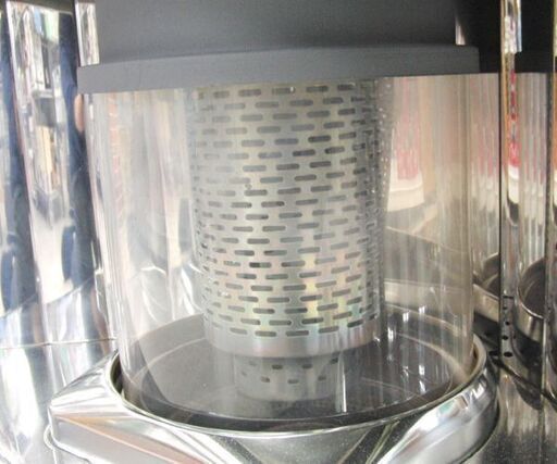 サンポット 煙突ストーブ 2016年製 ポット式 半密閉式石油ストーブ KSH-7010RC P 木造～18畳 コンクリート～29畳