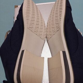 お話し中　ノーブランドの靴　26.5～27 未使用　あげます。の画像