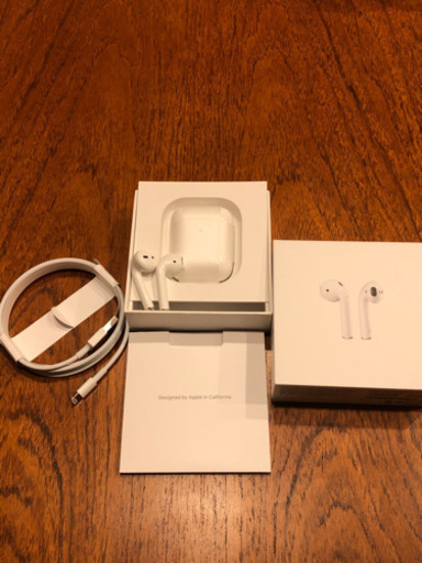 Apple AirPods 第二世代 無線充電 ケーブル未使用 箱付き
