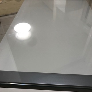 【対応中】ガラステーブル売ります！800円　11月7日8日引き渡...