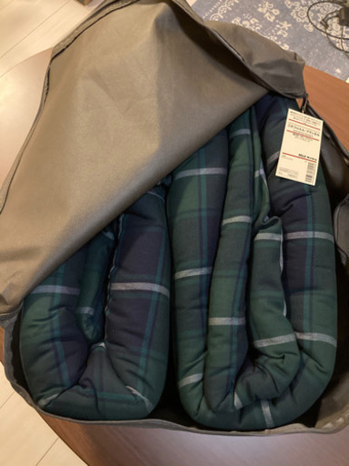 楕円形こたつ・新品未使用こたつ布団付