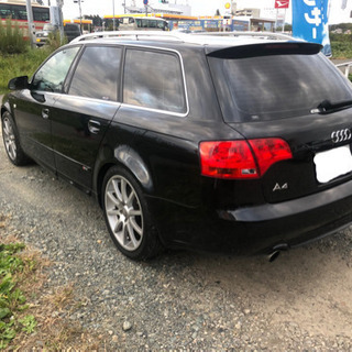 アウディ　A4アバント　2.0 TFSI クワトロ　Slineパッケージ4WDの画像