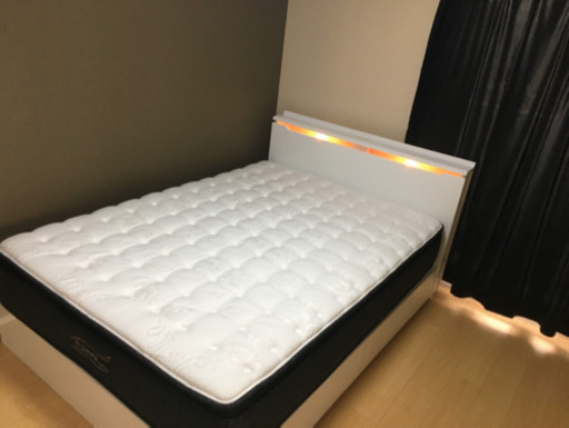 ニトリベッド　ダブル