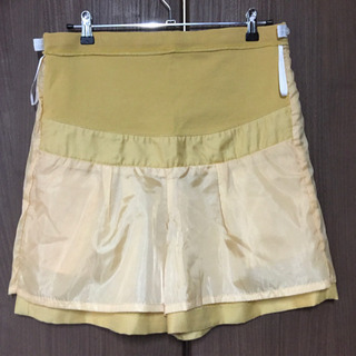 マタニティ♡山吹色のキレイめパンツの画像