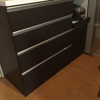 キッチンカップボード！