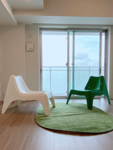 イケア 2脚セット⭐︎ヴォーゴー 屋外 屋内⭐︎ホワイト\u0026グリーン色